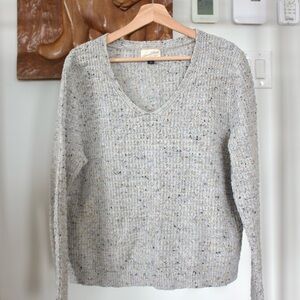 Universal Thread | V-neck knit confetti sweater